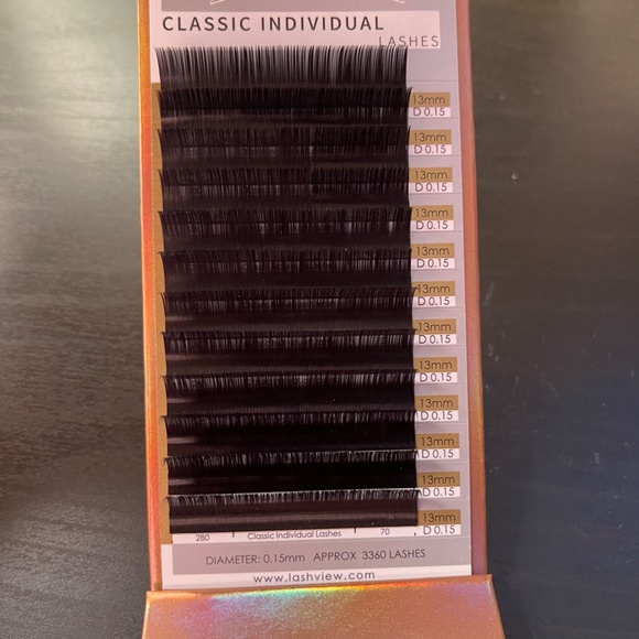 LashView Singular lashes - Picture 4 of 6